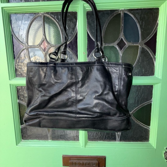 Coach Park Leather Carryall - Picture 2 of 4